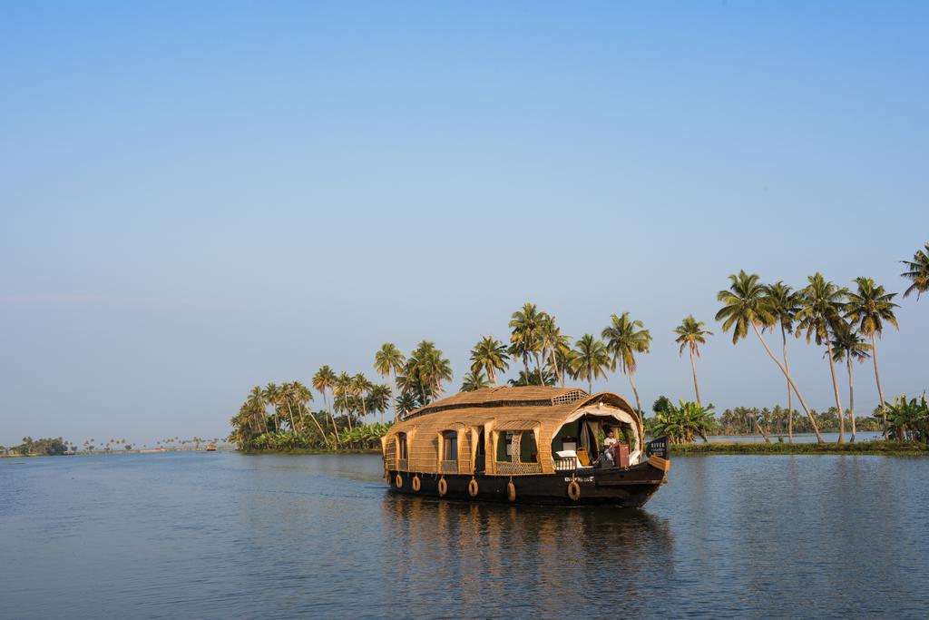 Xandari Riverscapes Alappuzha Exterior foto
