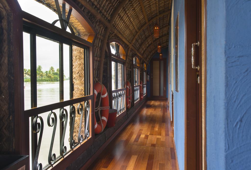 Xandari Riverscapes Alappuzha Exterior foto