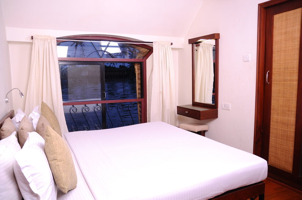 Xandari Riverscapes Alappuzha Exterior foto
